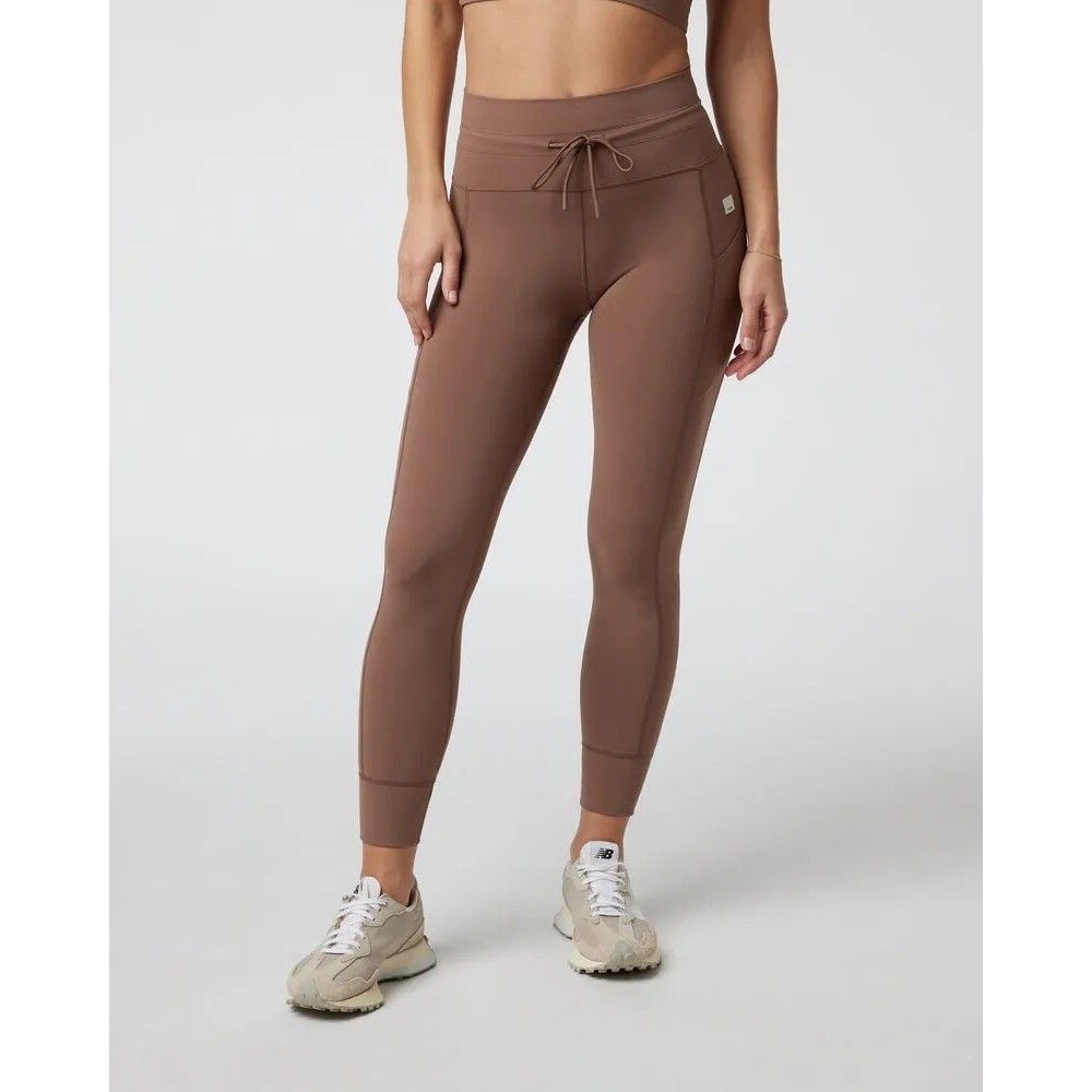 Vuori Women's Daily Leggings featuring a high-rise waist w/drawstring size M
